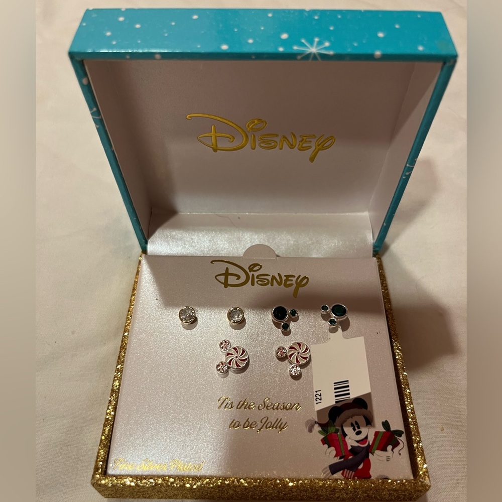 NWT Disney Festive Holiday Earring Set